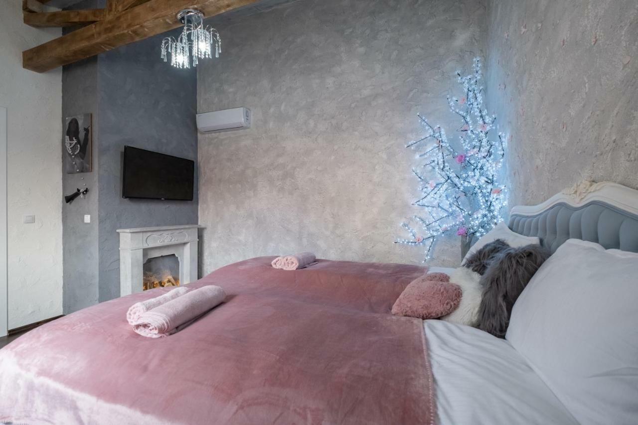 1-Bedroom Designer Apartment On Hristo Belchev Str Sofia Eksteriør bilde